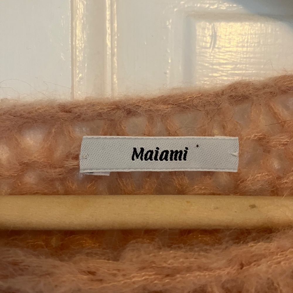 Maiami Oversized Sweater - Picture 3 of 5